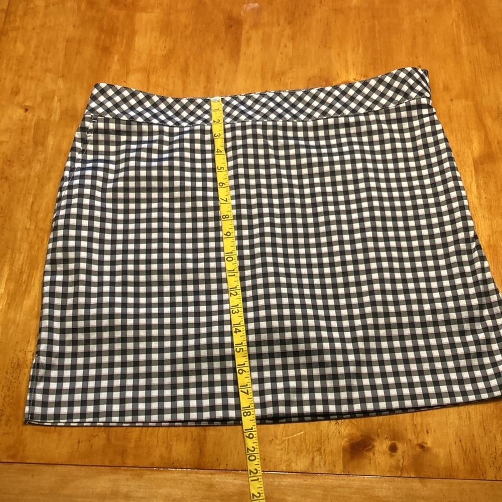 IZOD Preppy Old Money Golf Skort Black White Gingham Plaid Parisian Cottagecore - Picture 4 of 9